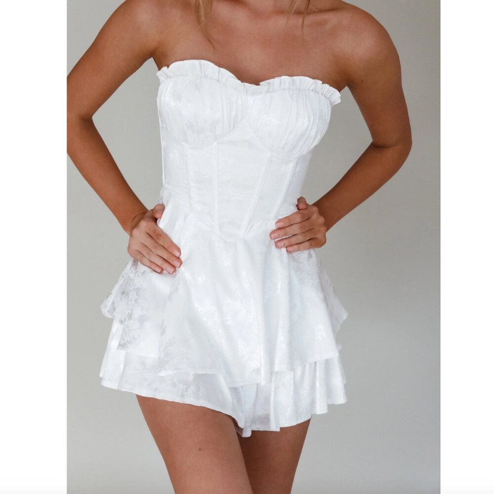 Selfie Leslie Paris Muse Gathered Bust Romper White